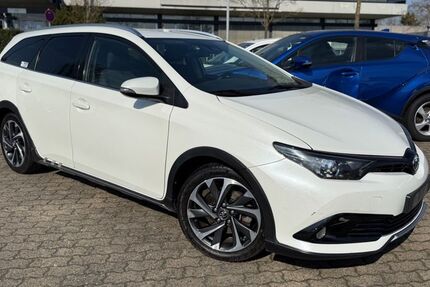 Toyota Auris 340.569 km 7.450 &euro; Hanau 63452