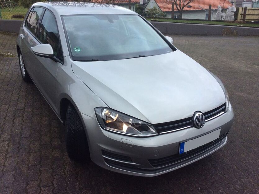 VW Golf 114.000 km 9.300 € Ulrichstein 35327