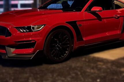 Ford Mustang 145.000 km 17.000 € Stuttgart 70499