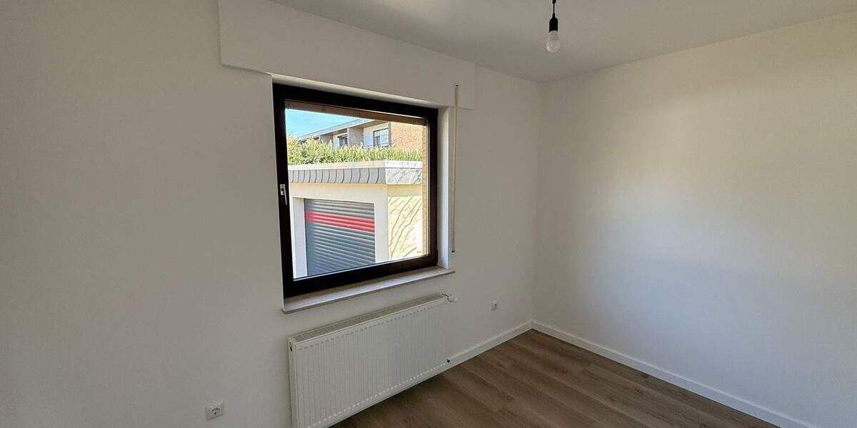 Einfamilienhaus Weyhe Leeste - 4 Zimmer, 140 m&sup2;, 1.400&euro; | Angebot:26291377