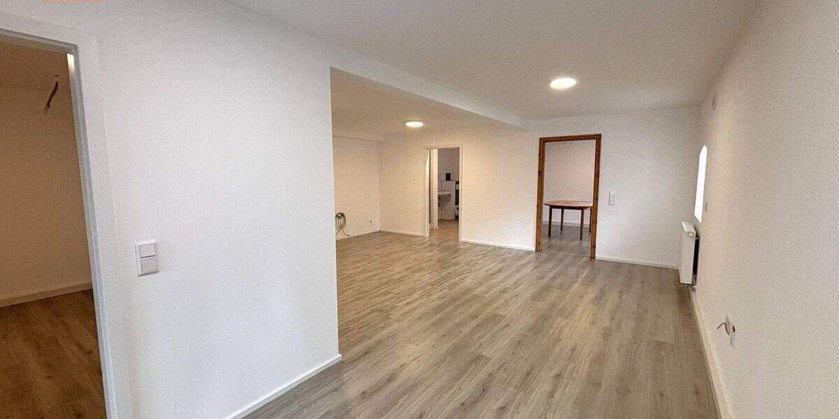 Etagenwohnung Engelthal - 3 Zimmer, 67 m&sup2;, 645&euro; | Angebot:25371220