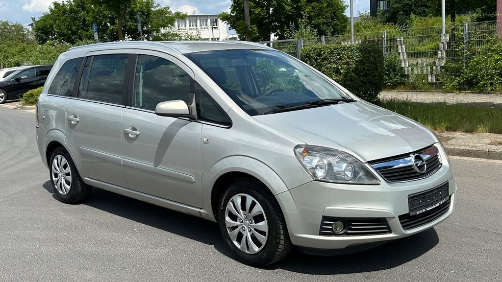 Opel Zafira 153.000 km 3.950 &euro; Neuss 41460