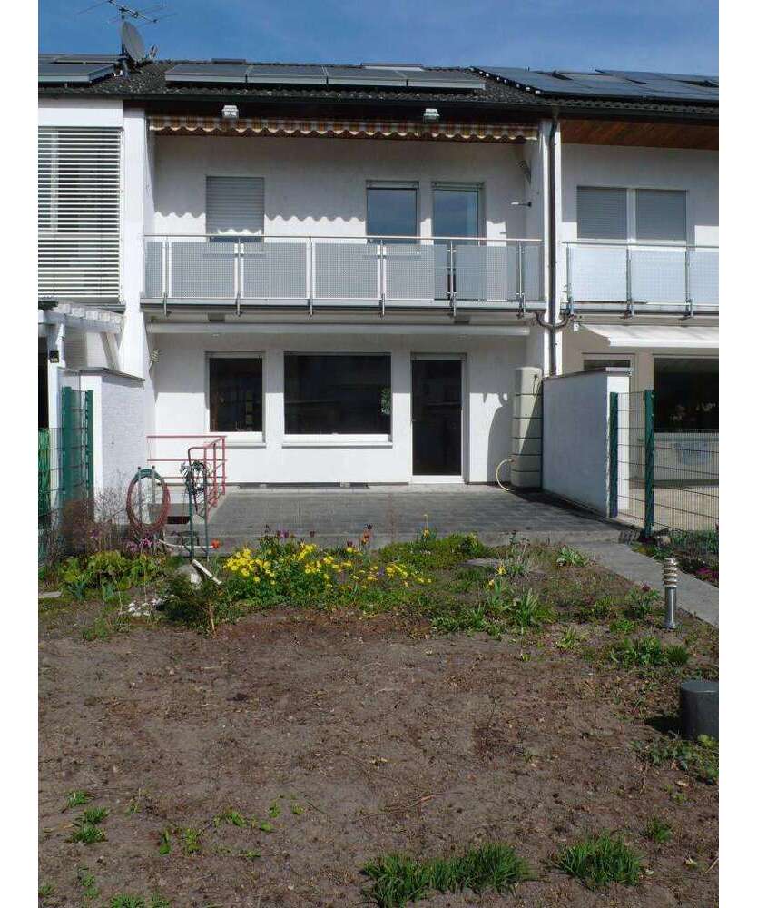Haus zum Kaufen in Linkenheim-Hochstetten 450.000 € 134 m²