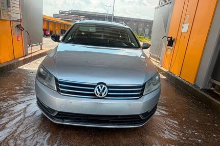 VW Passat 214.300 km 4.900 &euro; Saarbrücken 66123