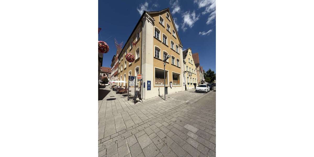 Etagenwohnung Ellwangen - 6 Zimmer, 136 m&sup2;, 1.360&euro; | Angebot:25429590