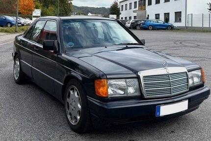 Mercedes-Benz 190 170.200 km 4.500 € Düsseldorf 40239