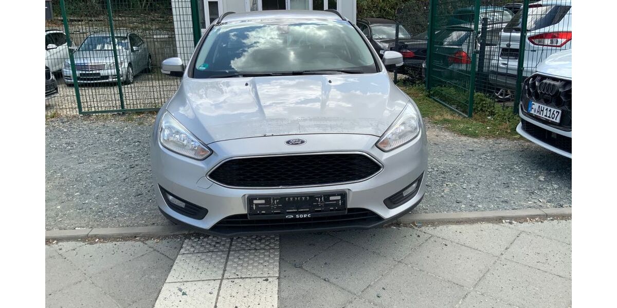 Ford Focus 297.996 km 3.750 &euro; Frankfurt am Main 60486