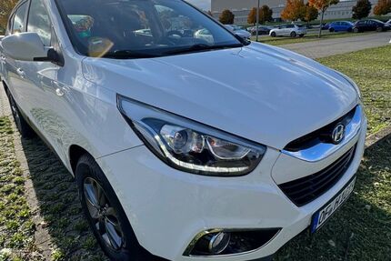 Hyundai ix35 137.000 km 6.700 &euro; Offenbach 63067