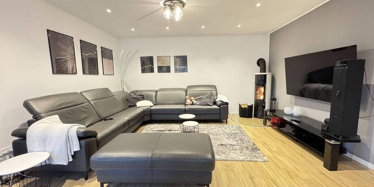 Einfamilienhaus Wassertrüdingen - 5 Zimmer, 196 m&sup2;, 679.000&euro; | Angebot:25669191