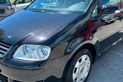 VW Touran 184.000 km 4.500 &euro; Orlishausen 99610