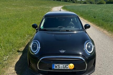 Mini ONE 59.860 km 16.450 &euro; Gars am inn 83536