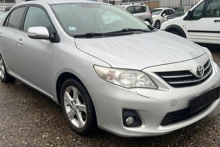 Toyota Corolla 208.154 km 3.600 &euro; Hamm 59067