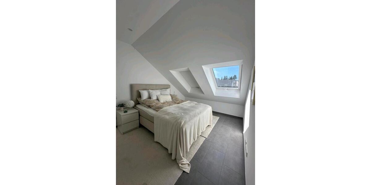 Dachgeschoßwohnung Konz - 2 Zimmer, 80 m&sup2;, 1.100&euro; | Angebot:26688023