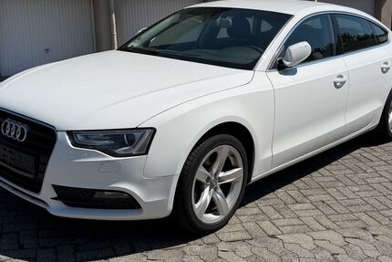 Audi A5 272.400 km 8.600 &euro; Fulda 36041