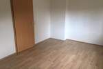 Etagenwohnung Teuchern - 2 Zimmer, 53 m&sup2;, 45.000&euro; | Angebot:26433801