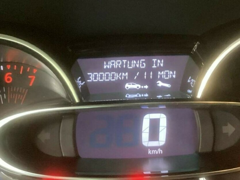 Renault Clio GT Bose Klima Navi 30.tkm ServNeu GARANTIE 30.000 km 12.500 € Erftstadt 50374