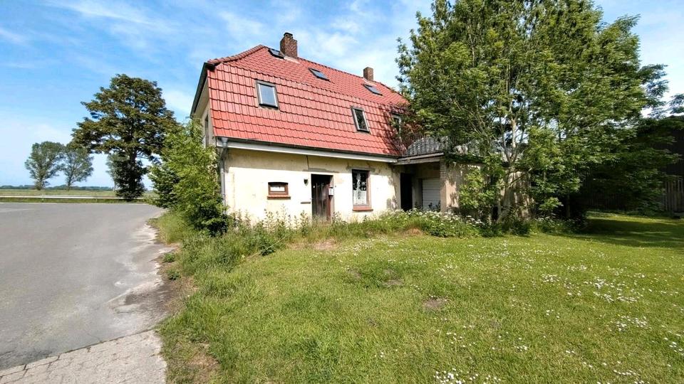 Mehrfamilienhaus, Wohnhaus Wurster Nordseeküste - 8 Zimmer, 180 m&sup2;, 120.000&euro; | Angebot:26222004