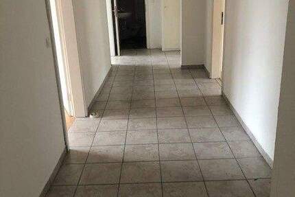 Wohnung Ludwigshafen Mitte - 6 Zimmer, 130 m&sup2;, 1.125&euro; | Angebot:24825864