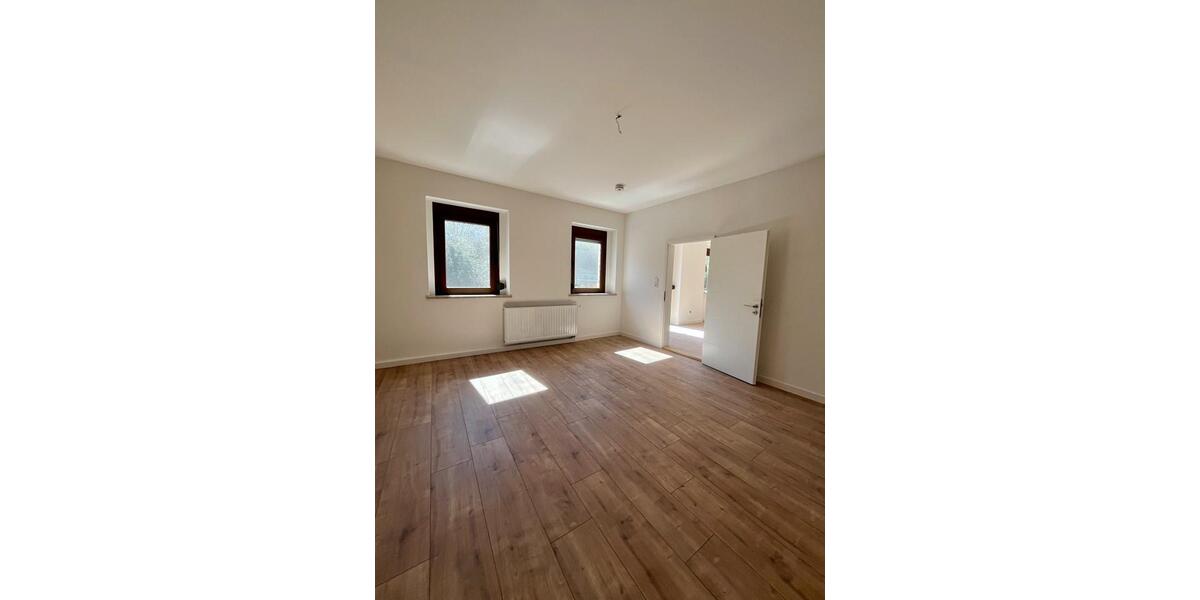 Etagenwohnung Meißen - 3 Zimmer, 82 m&sup2;, 890&euro; | Angebot:26267935