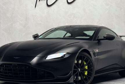 Aston Martin V8 14.642 km 145.990 &euro; Paderborn 33100