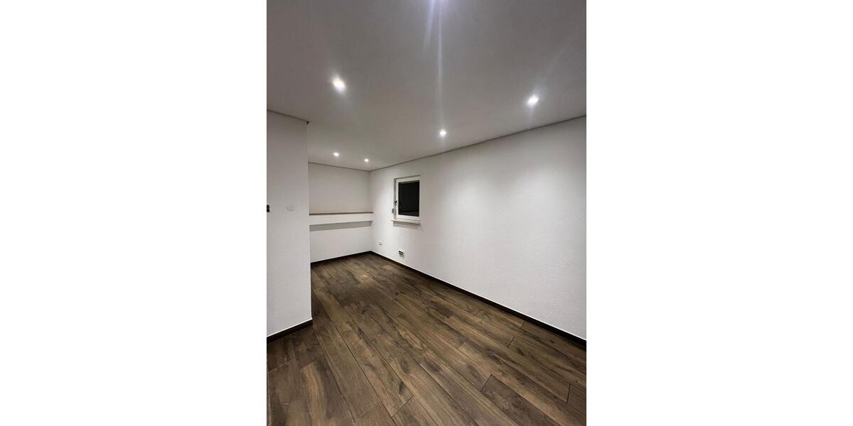 Maisonettenwohnung Tuttlingen - 2 Zimmer, 74 m&sup2;, 900&euro; | Angebot:25352353