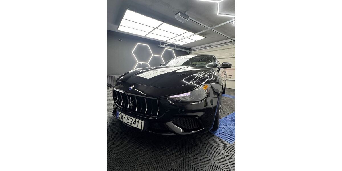 Maserati Ghibli 65.000 km 34.000 &euro; München 80686