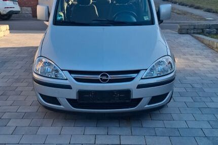 Opel Combo 163.000 km 4.799 &euro; Gerstungen OT Eckardtshausen 99834