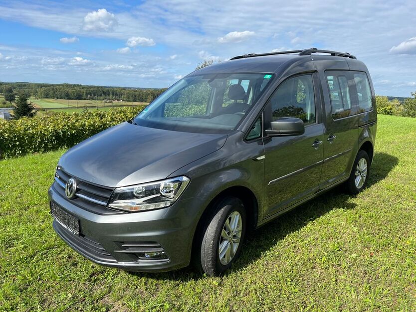 VW Caddy 73.000 km 20.900 € Hohberg 77749