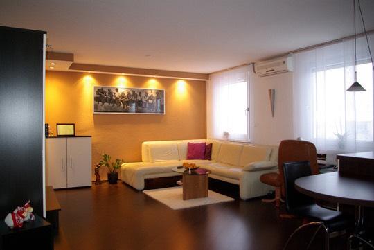 Etagenwohnung Lörrach - 2 Zimmer, 49 m&sup2;, 205.000&euro; | Angebot:26351153