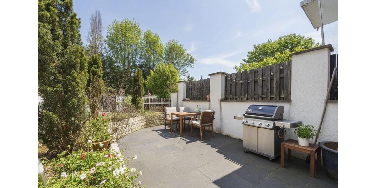 Reihenhaus Sulzemoos - 4 Zimmer, 170 m&sup2;, 2.850&euro; | Angebot:25263258