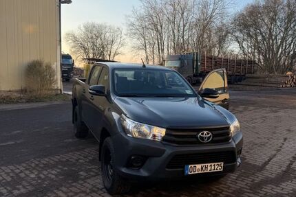 Toyota Hilux 120.528 km 28.000 &euro; Bad Oldesloe 23843