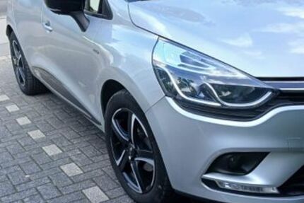Renault Clio 76.000 km 7.499 &euro; Marl 45770