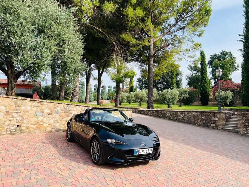 Mazda MX-5 36.000 km 18.900 € Salzkotten 33154