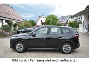 BMW iX1 30 xDrive Navi PanoDach Keyless LED 24.332 km 37.995 &euro; Donauwörth 86609