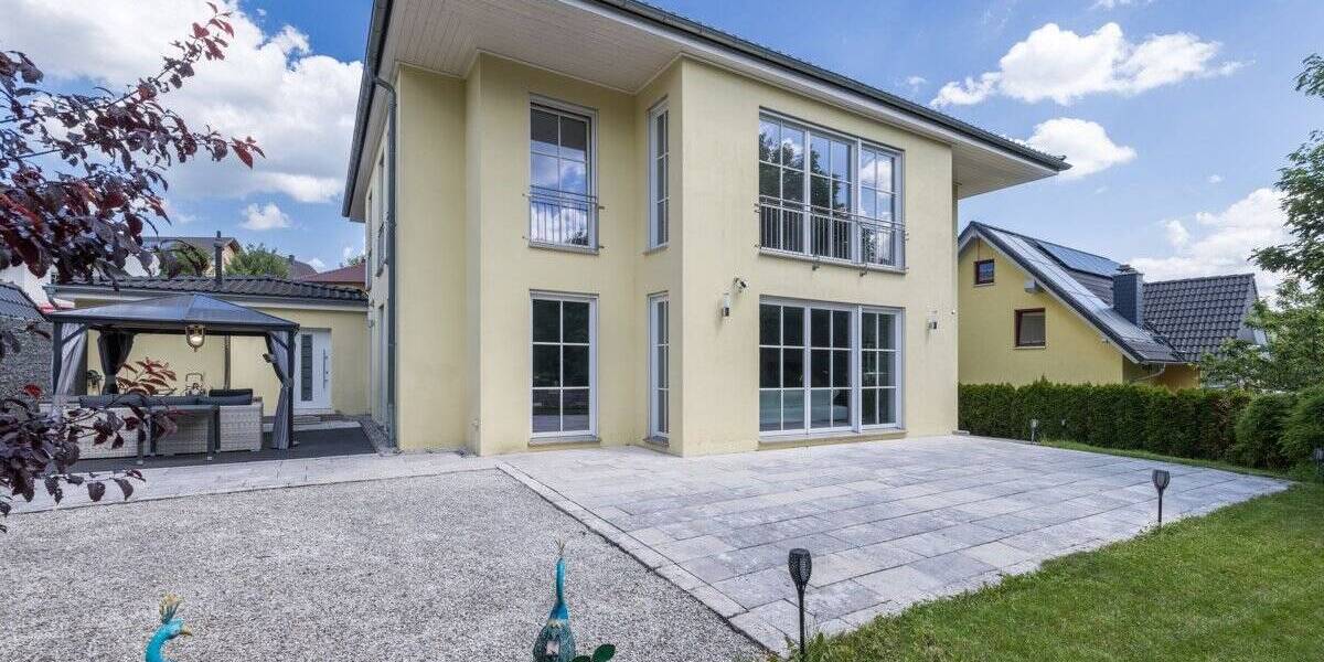 Exquisites Einfamilienhaus mit Doppelgarage und hochwertiger Ausstattung in Chemnitz, Adelsberg 6 zimmer