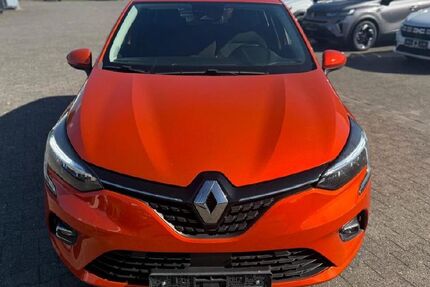 Renault Clio 7.782 km 14.990 &euro; Erkelenz 41812