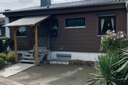Haus Vellmar - 6 Zimmer, 150 m&sup2;, 285.000&euro; | Angebot:27620818