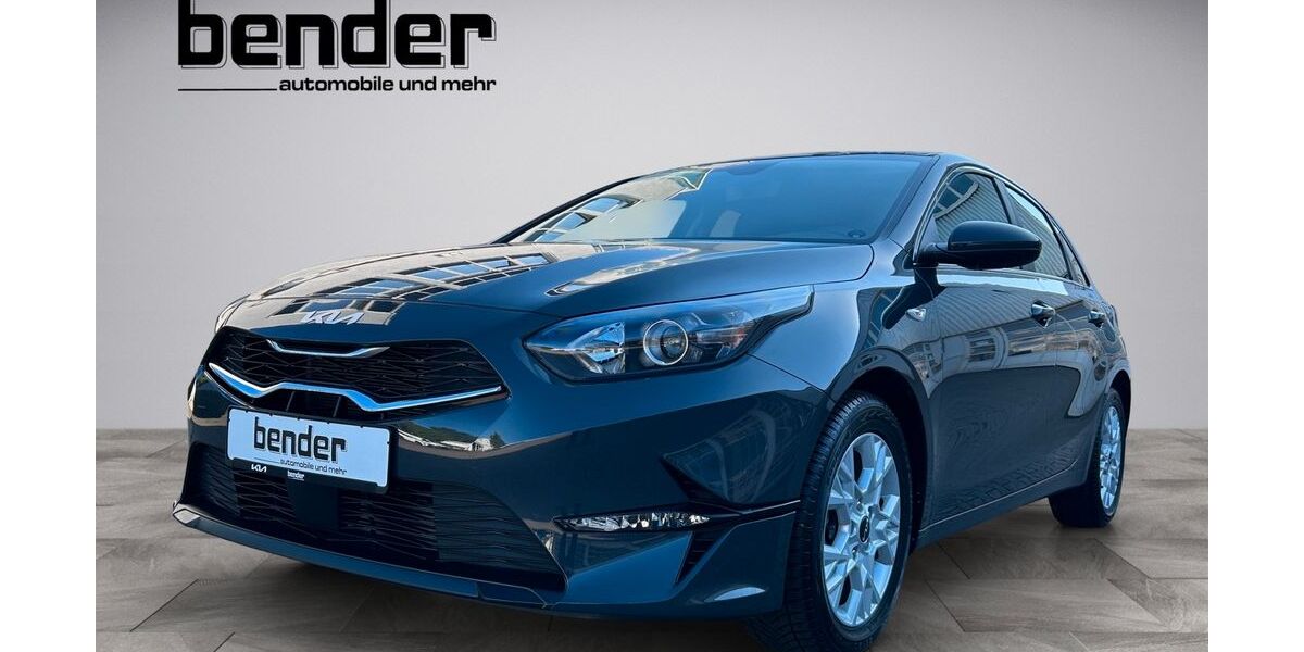 Kia ceed / Ceed 16.300 km 22.890 &euro; Coburg 96450