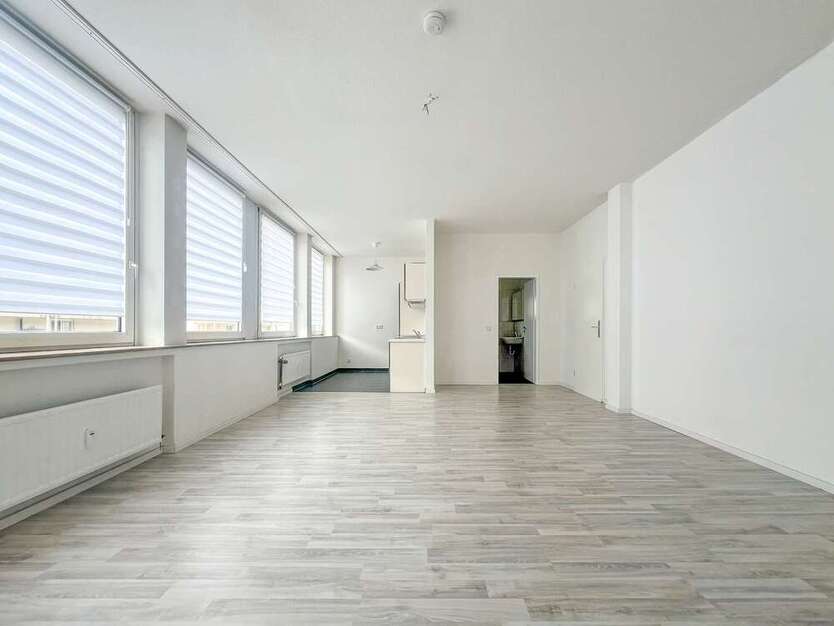 Wohnung zum Mieten in Wuppertal 390 € 39 m²