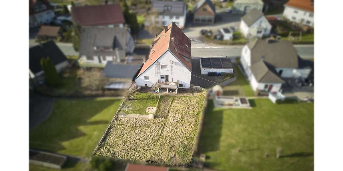 Einfamilienhaus Brilon - 11 Zimmer, 334 m&sup2;, 300.000&euro; | Angebot:26205655