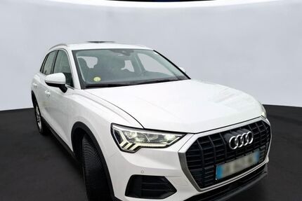 Audi Q3 212.000 km 17.990 &euro; Grebenstein 34393