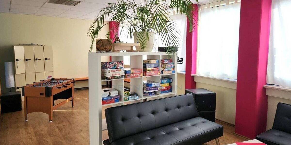 Gewerbeobjekt Güstrow Dettmannsdorf - 7 Zimmer, 336 m&sup2;, 299.000&euro; | Angebot:25729157