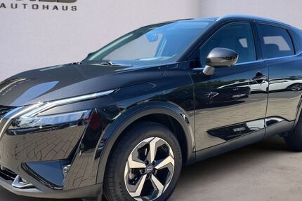 Nissan Qashqai 24.986 km 27.990 &euro; Bühl 77815