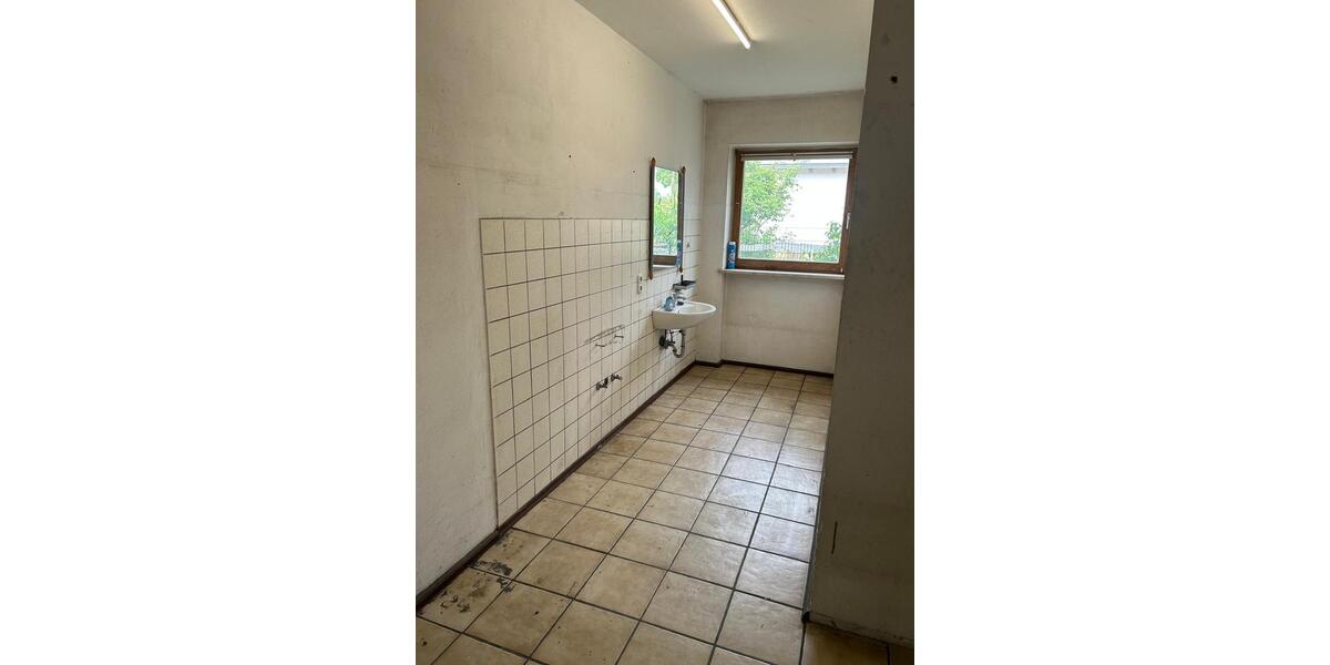 Gewerbeobjekt Wallersdorf - 3.150&euro; | Angebot:26548147