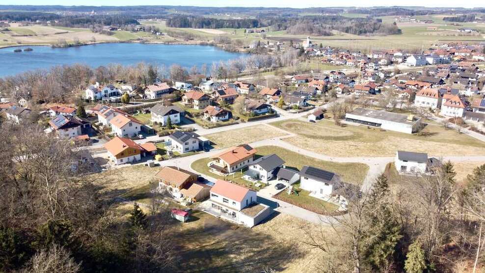 Grundstück zu verkaufen in Soyen 679.000 € 1555 m²