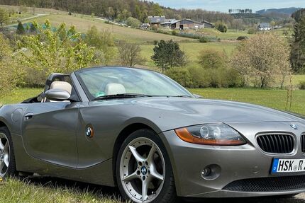BMW Z4 200.000 km 10.950 &euro; Schmallenberg 57392