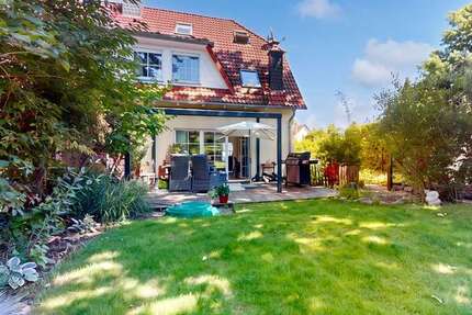 Haus Stahnsdorf - 6 Zimmer, 134 m&sup2;, 599.000&euro; | Angebot:27143710