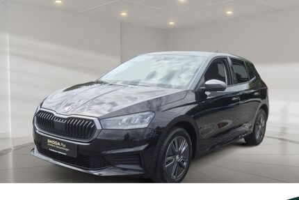 Skoda Fabia 38.926 km 16.490 &euro; Niestetal 34266