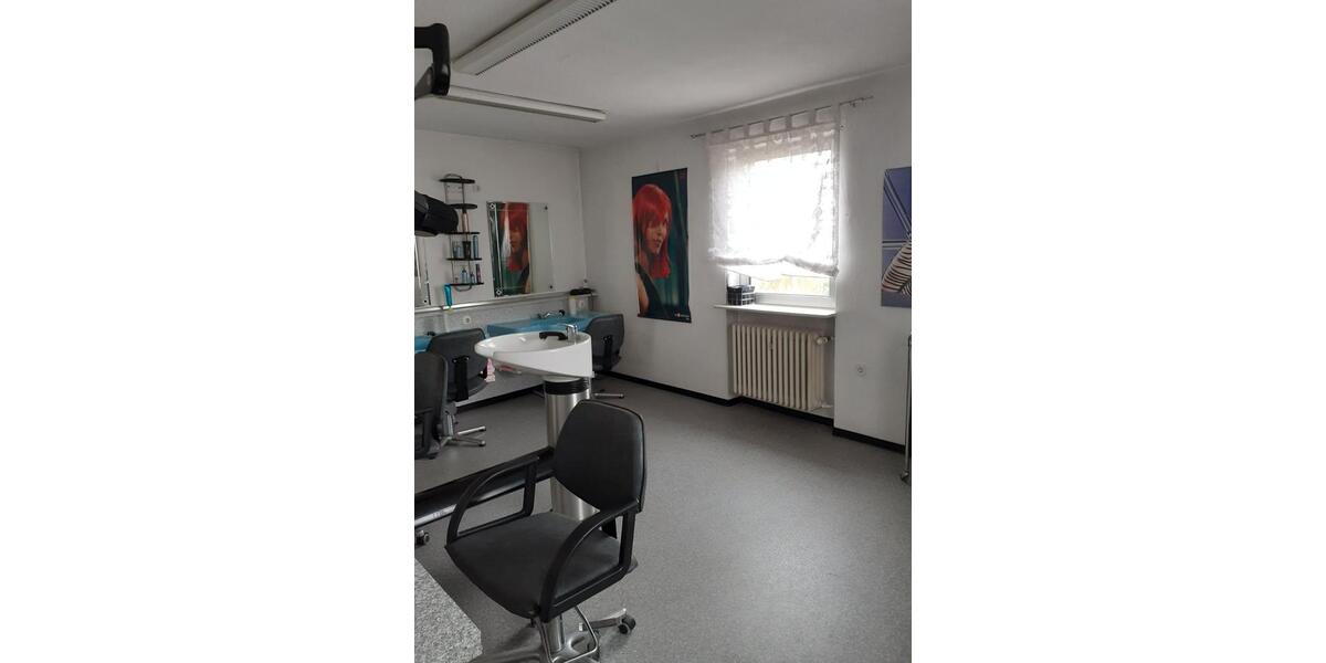 Einfamilienhaus Hochspeyer - 8 Zimmer, 194 m&sup2;, 289.000&euro; | Angebot:27062413
