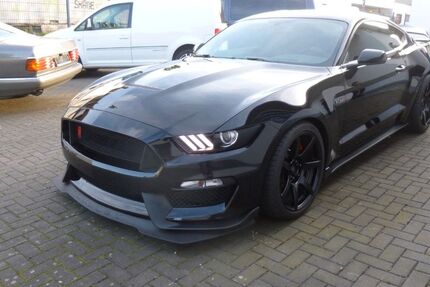 Ford Mustang 10.320 km 109.000 &euro; Solingen 42719